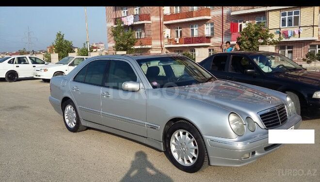 Mercedes E 240 1999, 248,000 km - 2.4 l - Bakı