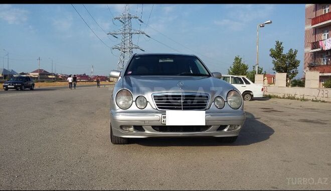Mercedes E 240 1999, 248,000 km - 2.4 l - Bakı