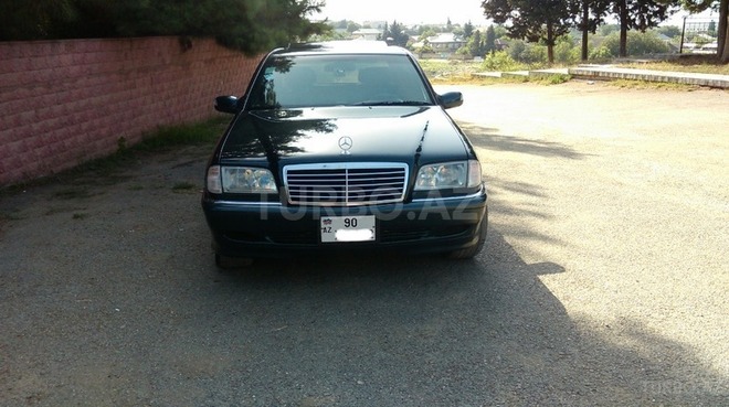 Mercedes C 240 1999, 184,000 km - 2.4 l - Bakı