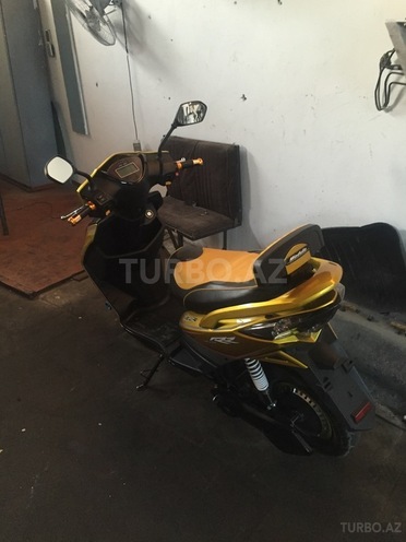 Suzuki  2015, 730 km - 0.1 l - Bakı