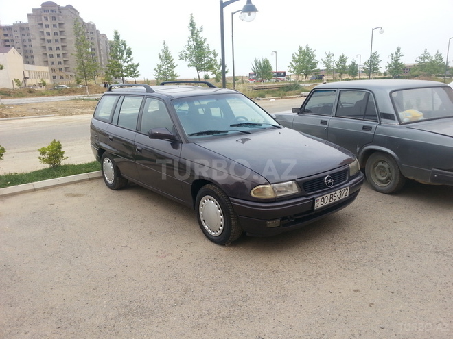 Opel Astra 1996, 18,000 km - 0.2 l - Bakı
