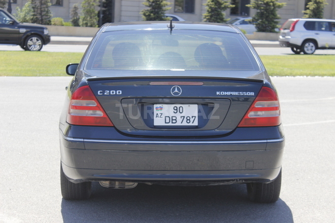 Mercedes C 200 2000, 200,000 km - 2.0 l - Bakı