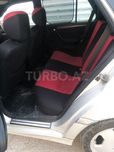 Mercedes C 220 2000, 180,000 km - 2.2 л - Bakı