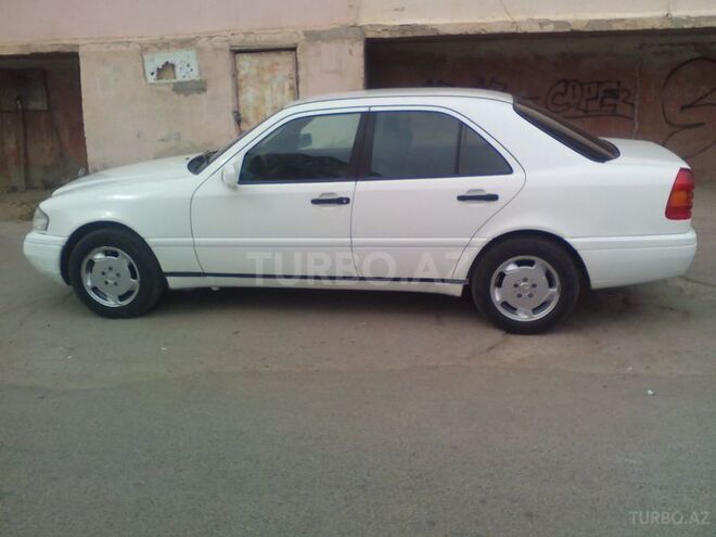 Mercedes C 180 1994, 200,000 km - 1.8 l - Sumqayıt