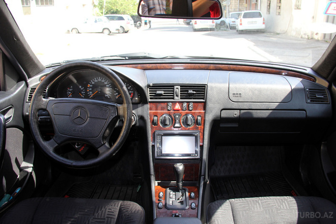 Mercedes C 180 1997, 400,000 km - 1.8 l - Bakı