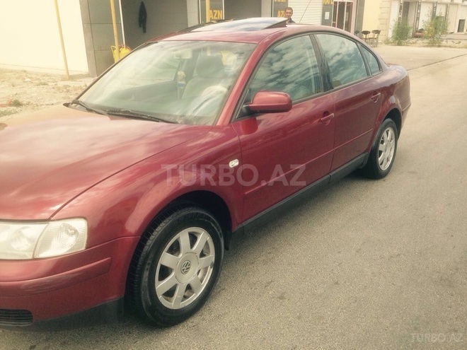 Volkswagen Passat 2000, 246,000 km - 1.8 l - Sumqayıt