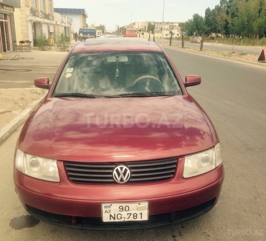 Volkswagen Passat 2000, 246,000 km - 1.8 l - Sumqayıt