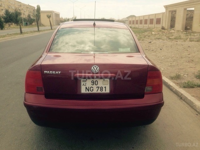 Volkswagen Passat 2000, 246,000 km - 1.8 l - Sumqayıt