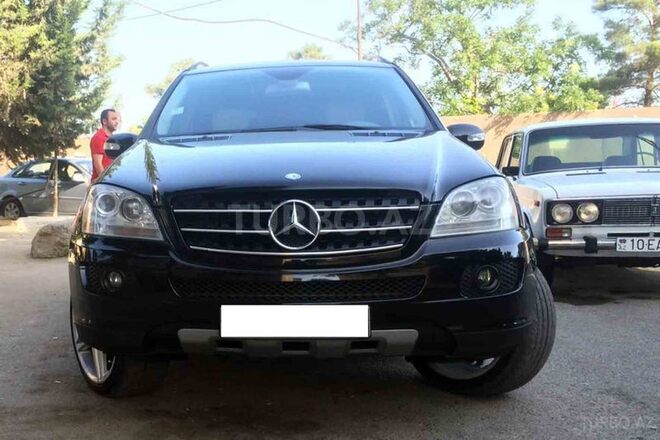 Mercedes ML 350 2005, 235,000 km - 3.5 l - Bakı