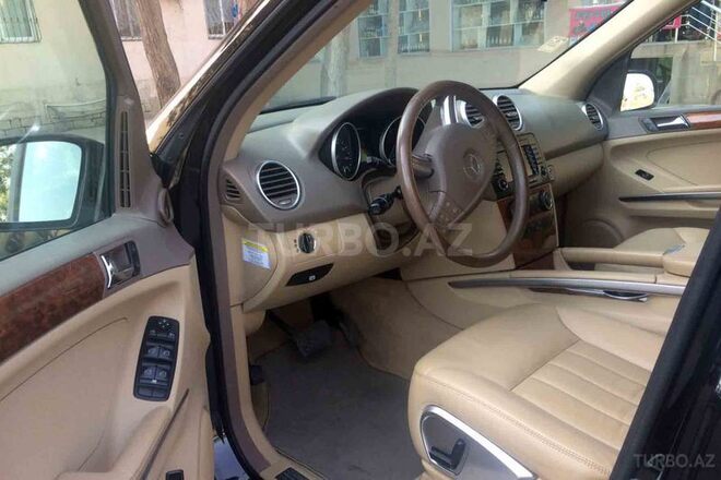 Mercedes ML 350 2005, 235,000 km - 3.5 l - Bakı