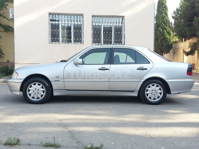 Mercedes C 180 1998, 268,000 km - 1.8 l - Bakı
