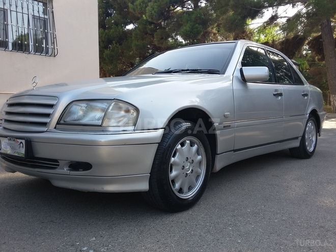 Mercedes C 180 1998, 268,000 km - 1.8 l - Bakı