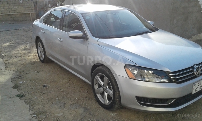 Volkswagen Passat 2013, 49,000 km - 2.5 l - Bakı
