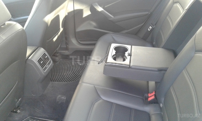 Volkswagen Passat 2013, 49,000 km - 2.5 l - Bakı