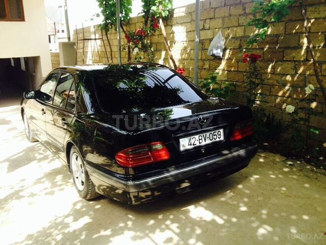 Mercedes E 200 2000, 173,285 km - 2.0 l - Bakı