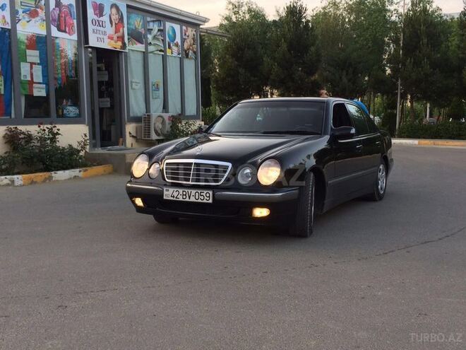Mercedes E 200 2000, 173,285 km - 2.0 l - Bakı