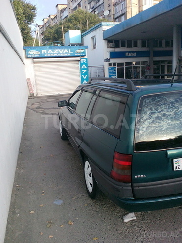 Opel Astra 1994, 350,000 km - 1.6 l - Bakı