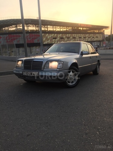 Mercedes E 200 1994, 347,000 km - 2.0 l - Bakı