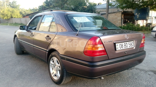 Mercedes C 200 1995, 26,000 km - 2.0 л - Balakən