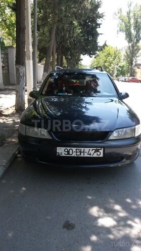 Opel Vectra 1997, 250,000 km - 0.3 l - Mingəçevir