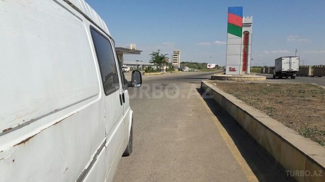 Ford Transit 1996, 200,000 km - 2.5 l - Bakı
