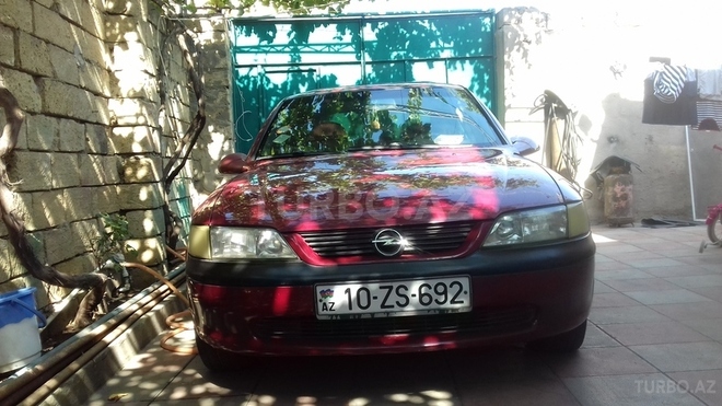 Opel Vectra 1996, 156,000 km - 2.0 л - Bakı