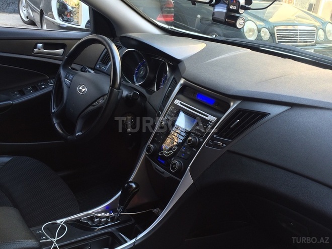Hyundai Sonata 2011, 130,000 km - 2.4 л - Bakı