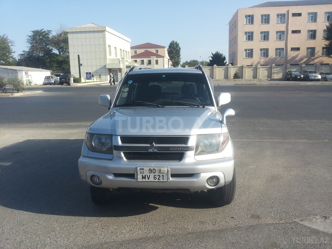 Mitsubishi Pajero io 2000, 257,000 km - 1.8 l - Bakı