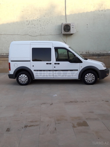 Ford Tourneo Connect 2010, 22,350 km - 1.8 l - Bakı