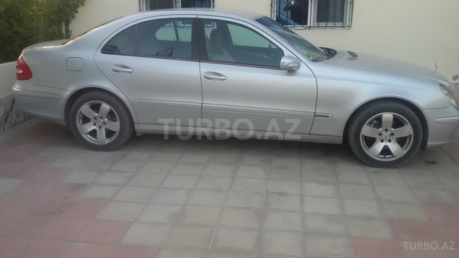 Mercedes E 270 2002, 252,066 km - 2.7 л - Bakı