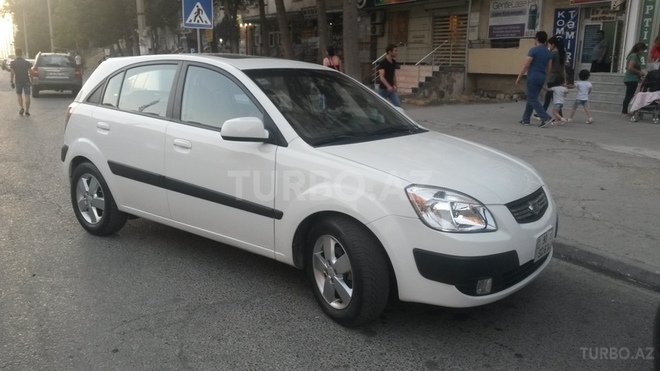 Kia Rio 2008, 111,000 km - 1.4 l - Bakı