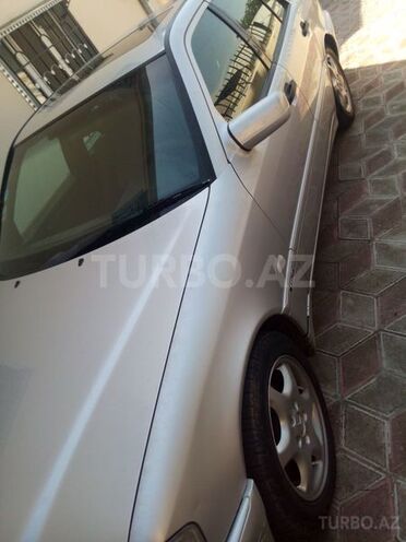 Mercedes C 240 1999, 162,000 km - 2.4 l - Bakı