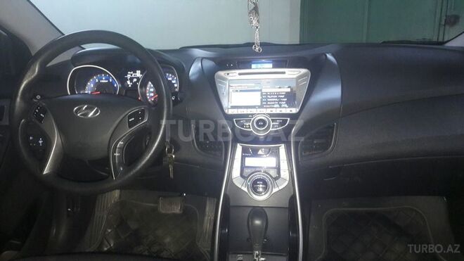 Hyundai Elantra 2012, 28,800 km - 1.6 l - Naxçıvan
