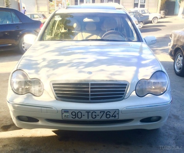 Mercedes C 240 2001, 237,000 km - 2.4 l - Bakı