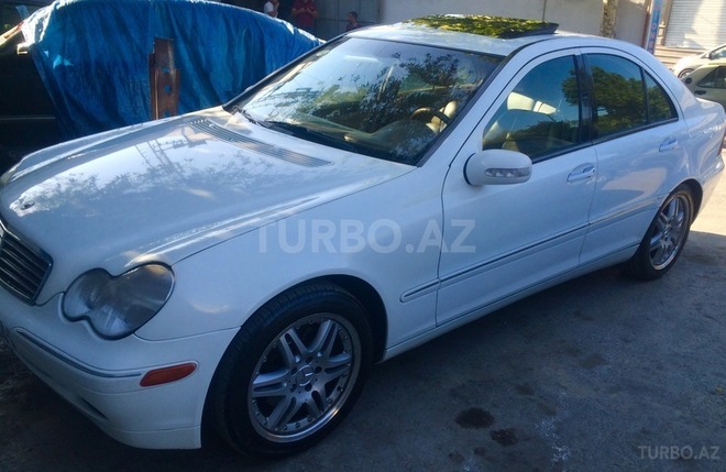 Mercedes C 240 2001, 237,000 km - 2.4 l - Bakı