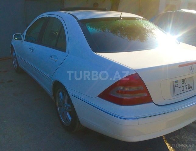 Mercedes C 240 2001, 237,000 km - 2.4 l - Bakı