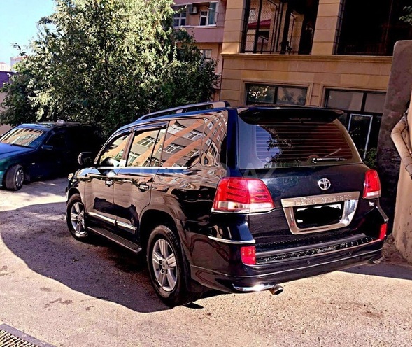 Toyota Land Cruiser 2013, 167,000 km - 4.6 l - Bakı