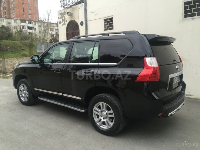Toyota Prado 2010, 126,000 km - 4.0 л - Bakı