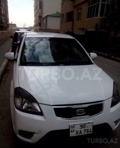 Kia Rio 2009, 330,000 km - 1.4 l - Bakı