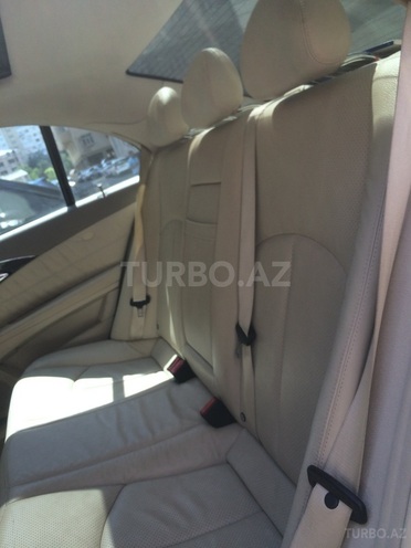 Mercedes E 320 2004, 200,000 km - 3.2 l - Bakı