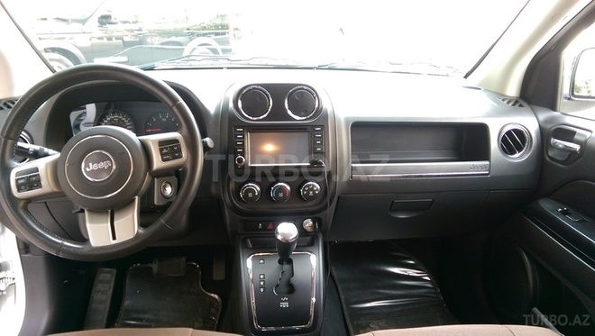 Jeep Compass 2012, 50,000 km - 2.4 l - Bakı