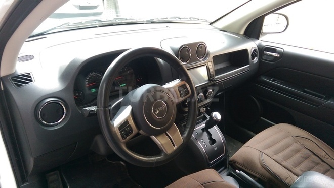 Jeep Compass 2012, 50,000 km - 2.4 l - Bakı
