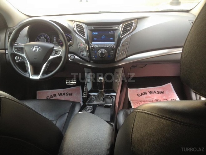 Hyundai i40 2012, 64,000 km - 2.0 l - Bakı