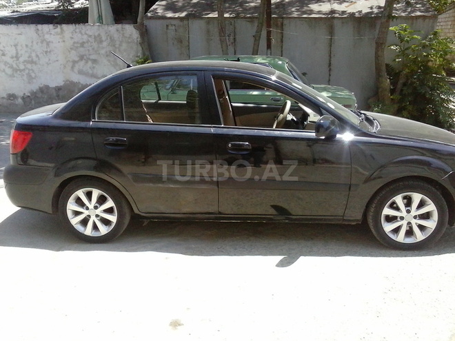 Kia Rio 2007, 240,000 km - 1.4 л - Bakı