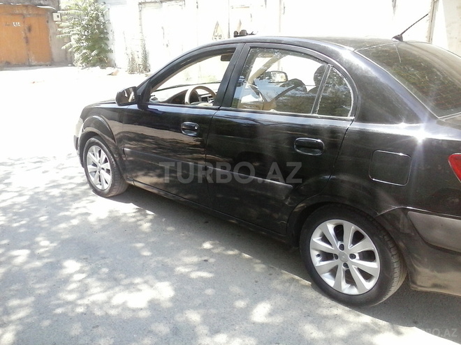 Kia Rio 2007, 240,000 km - 1.4 л - Bakı