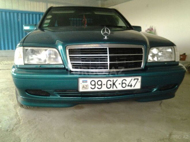 Mercedes C 200 2000, 170,000 km - 0.2 l - Tovuz