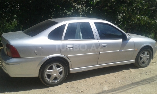 Opel Vectra 1999, 196,580 km - 2.0 l - Bakı