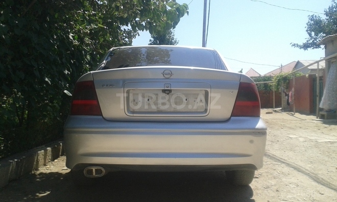 Opel Vectra 1999, 196,580 km - 2.0 l - Bakı