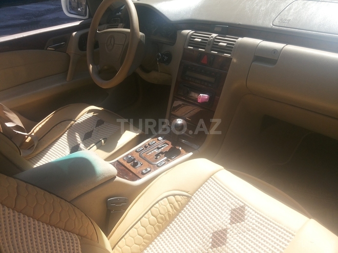 Mercedes E 240 1998, 340,000 km - 2.4 l - Bakı