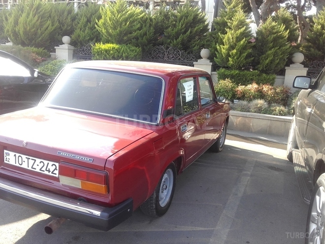 LADA (VAZ) 2107 2006, 185,000 km - 1.6 l - Bakı